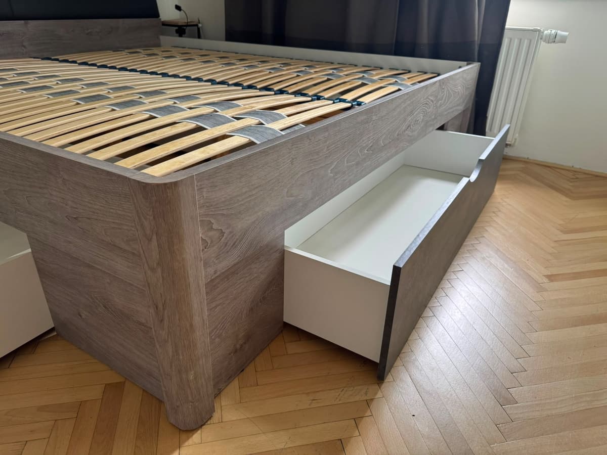 Manželská postel s úložnými šuplíky - 4
