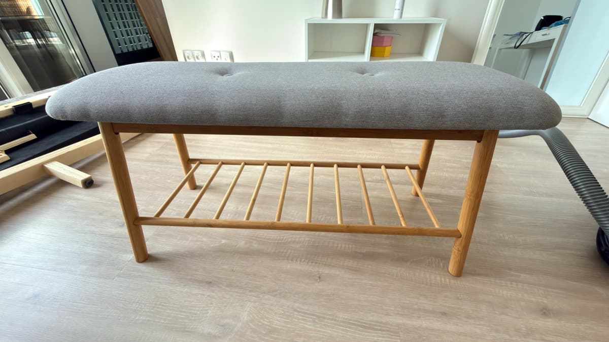 Stolička, botník s policí na boty