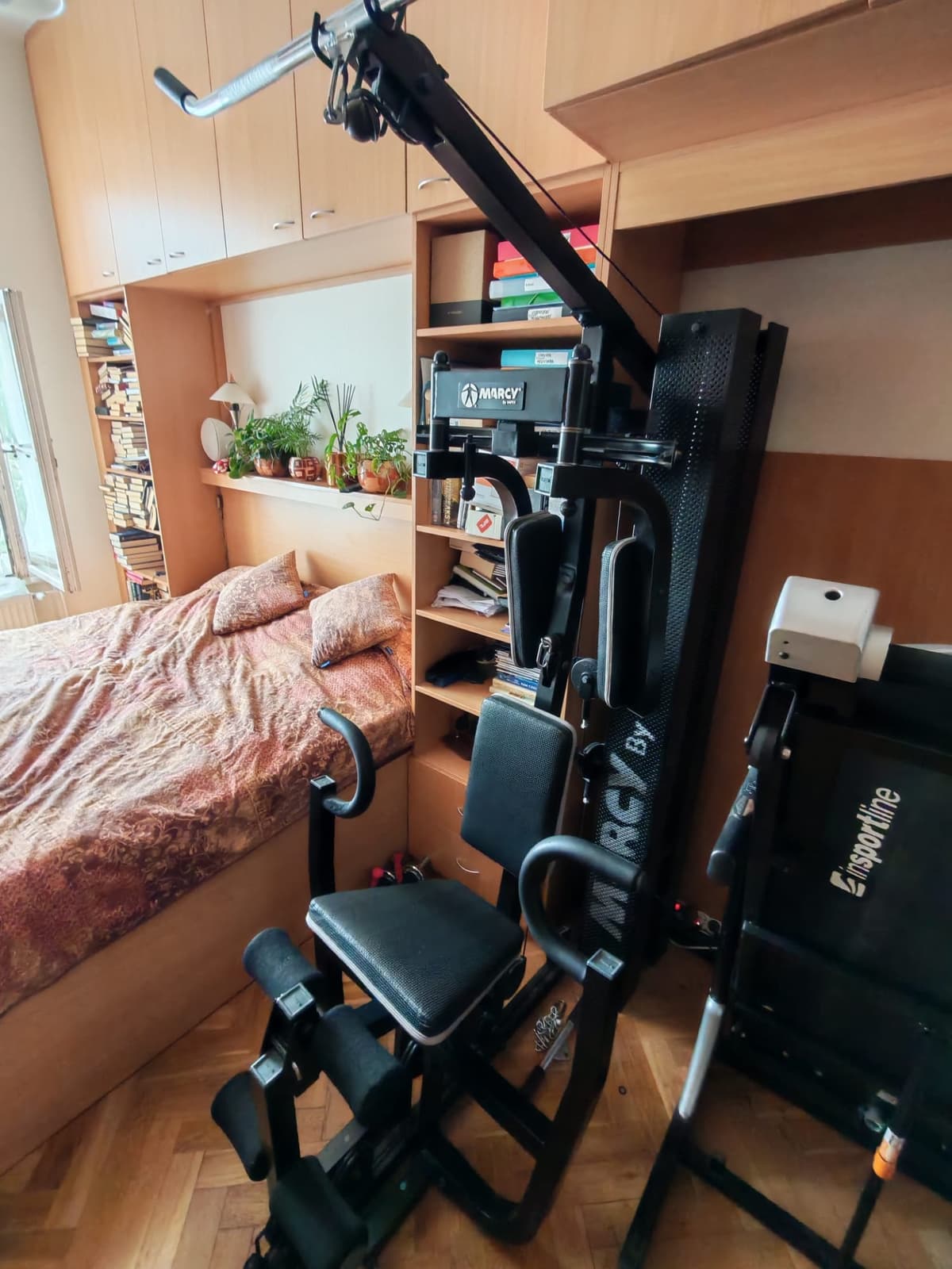Posilovací věž Marcy