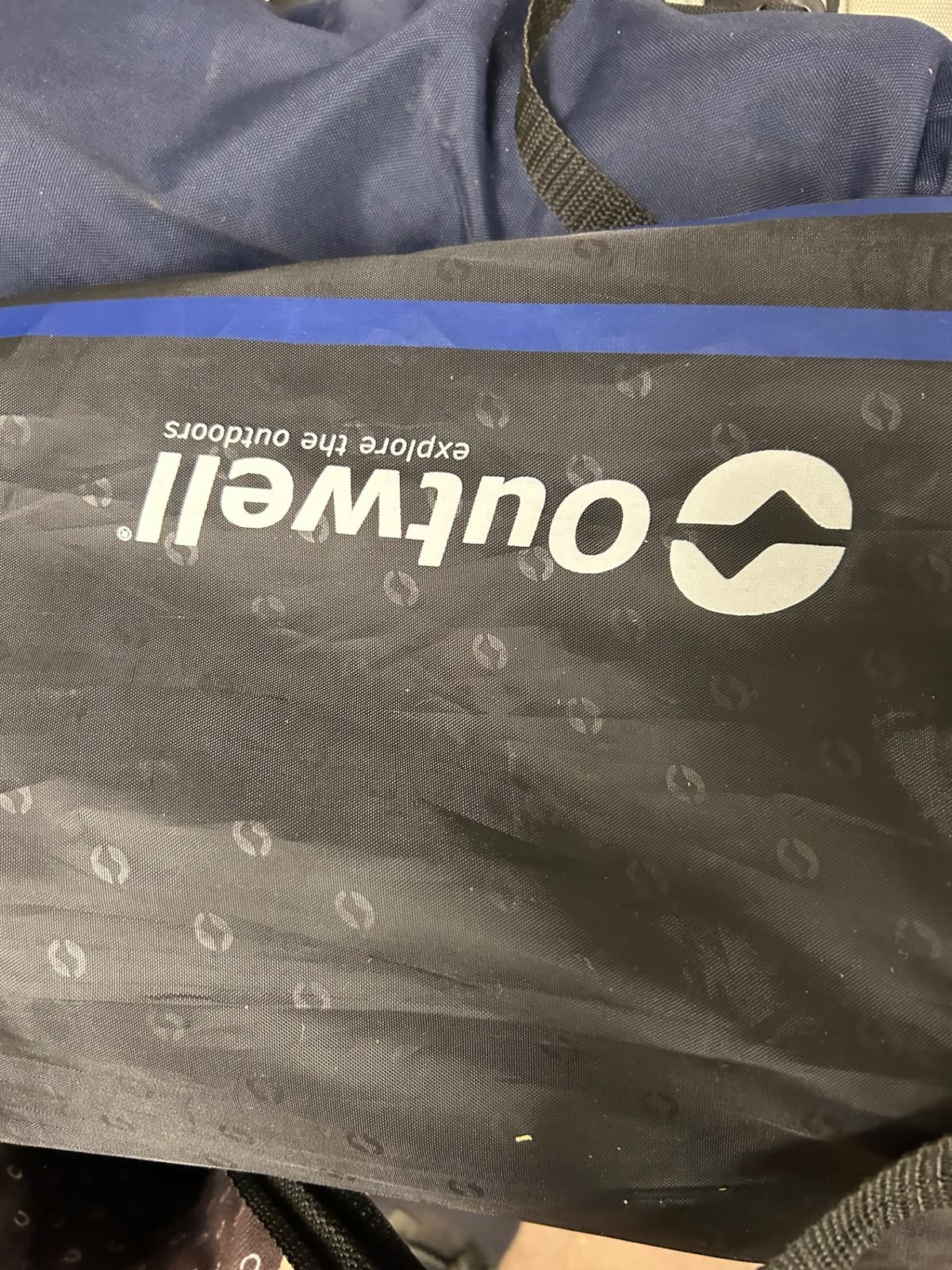 Přenosná postel Outwell skládací kempingová - 3