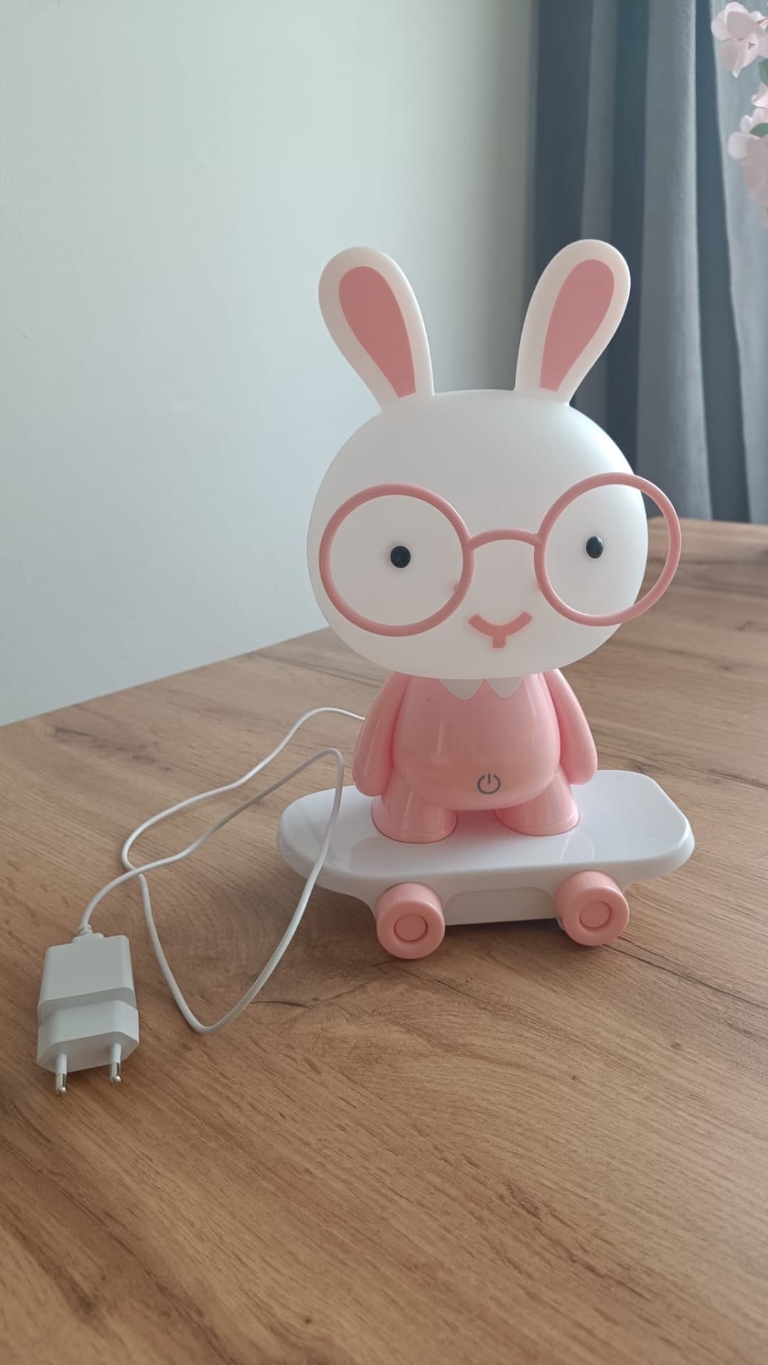 Stolní lampa zajíček růžová