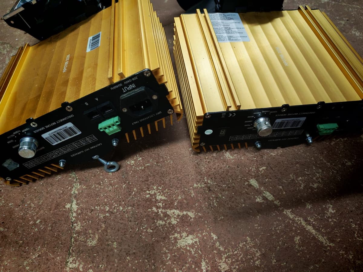 Stmívatelné předřadníky s příslušenstvím a výbojky - 2