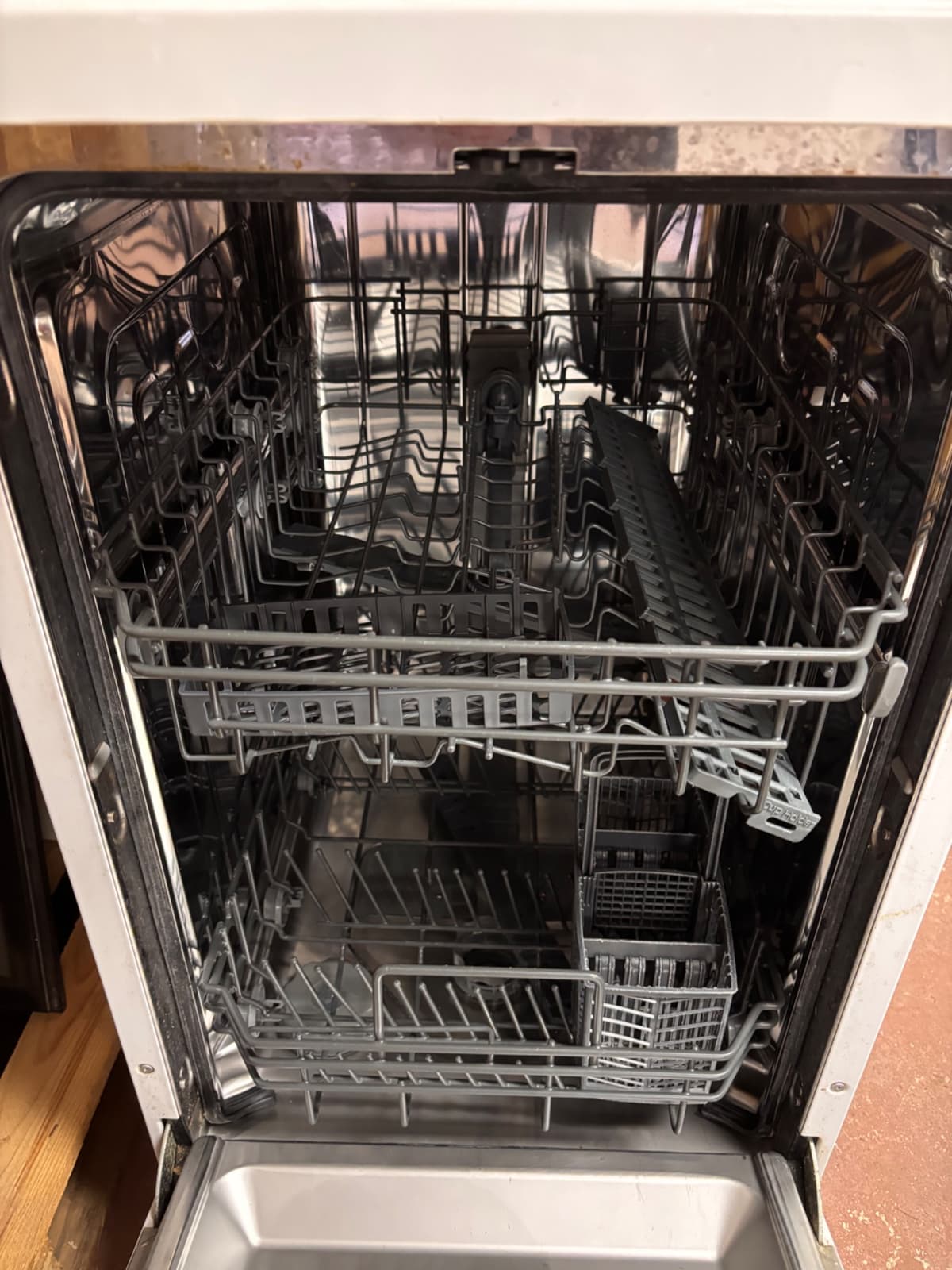 Myčka Gorenje SmartFlex volně stojící - 3