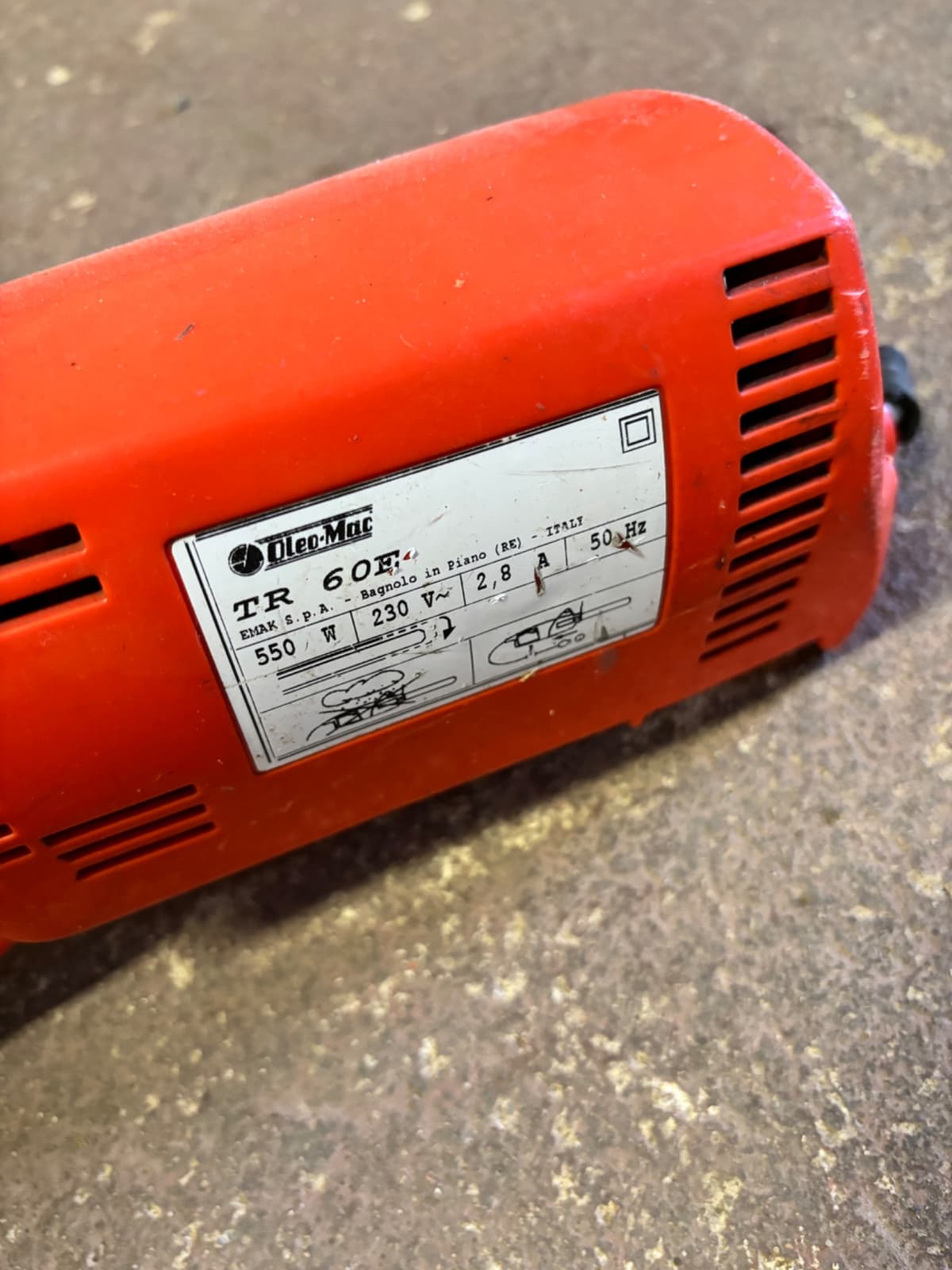 Křovinořez a plotostřih Hurricane Oleo-Mac - 2