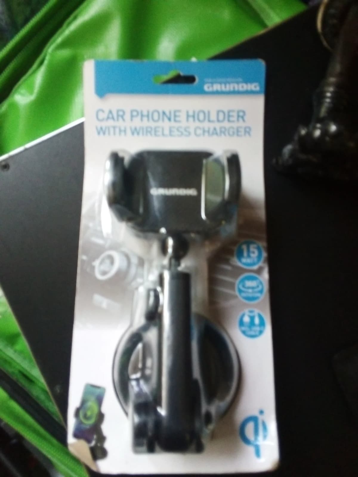 Držák telefonu Grundig bezdrátová nabíječka do auta - 1