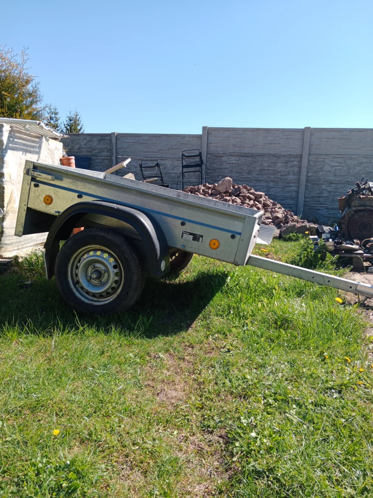 Přívěsný vozík Pongratz LPA 150 U-B